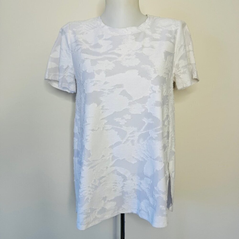 NWT Cupio White Blouse Sheer Burnout Floral Short Sleeve Vented Round Hem Sz M